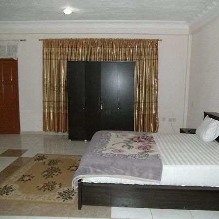 Pemicsa Hotel Accra Spintex Phòng bức ảnh