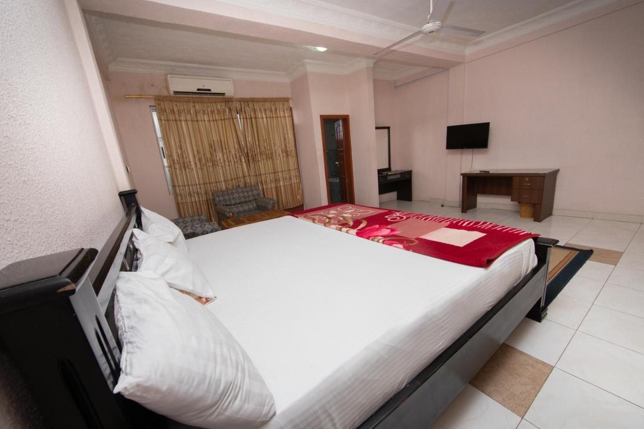 Pemicsa Hotel Accra Spintex Ngoại thất bức ảnh