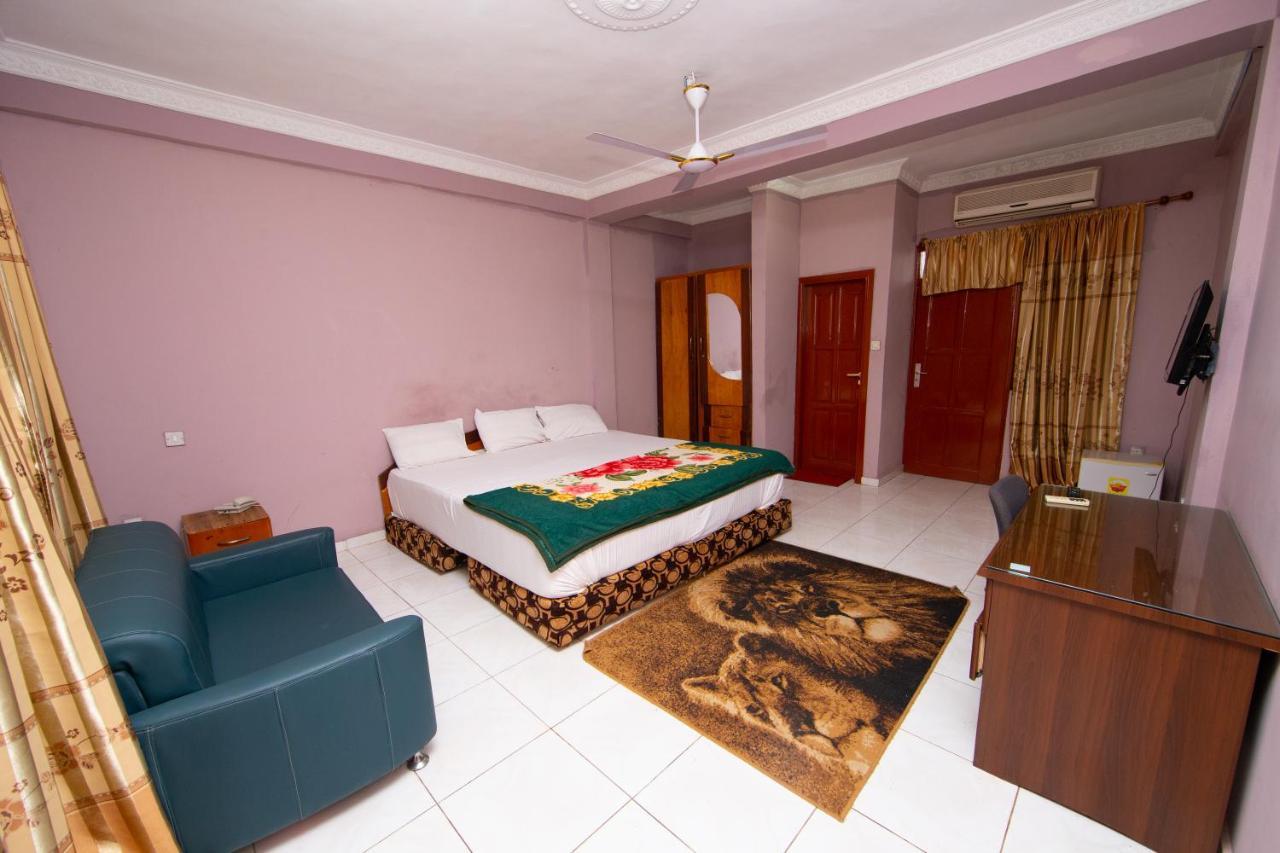 Pemicsa Hotel Accra Spintex Ngoại thất bức ảnh