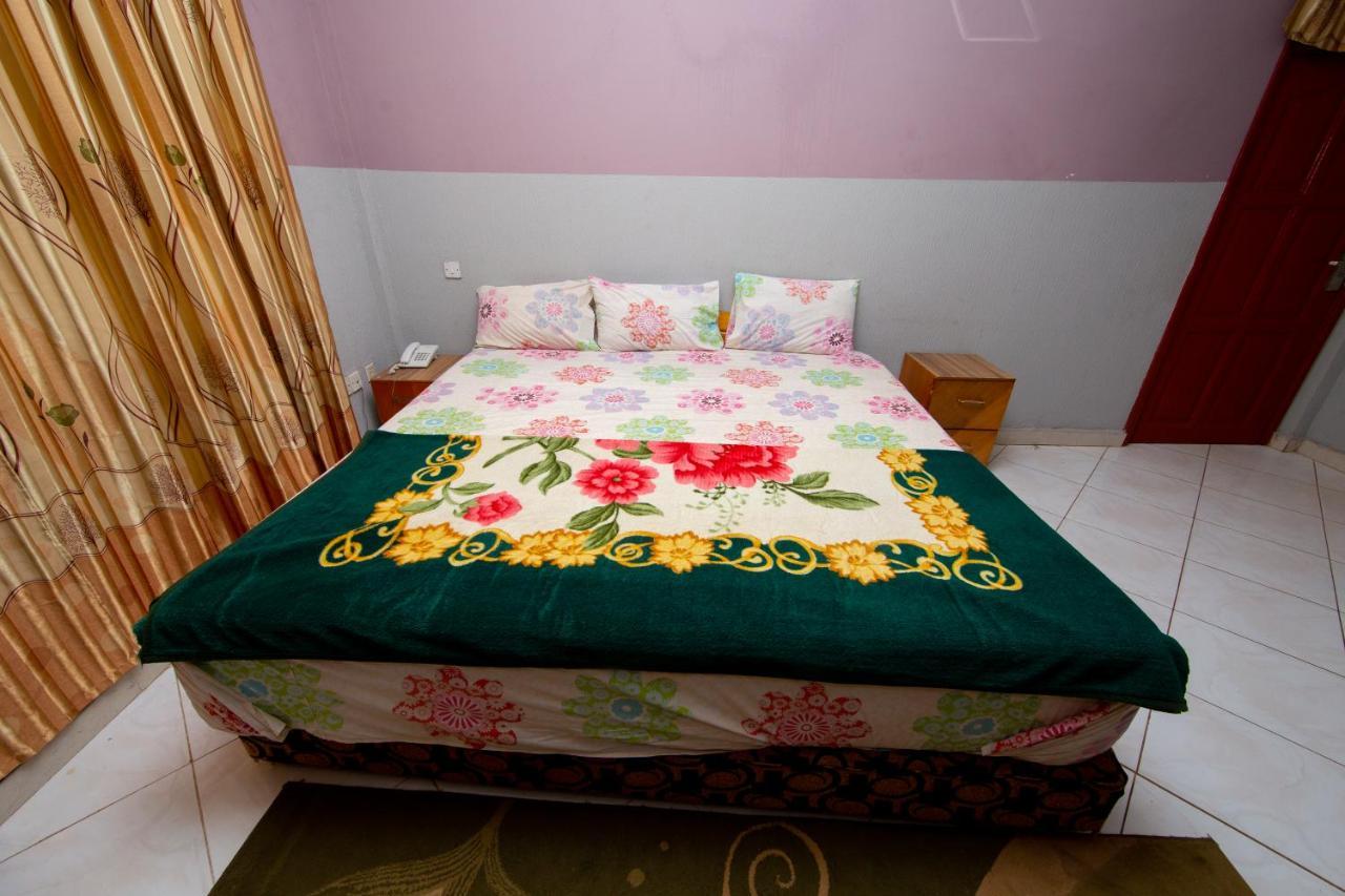 Pemicsa Hotel Accra Spintex Ngoại thất bức ảnh