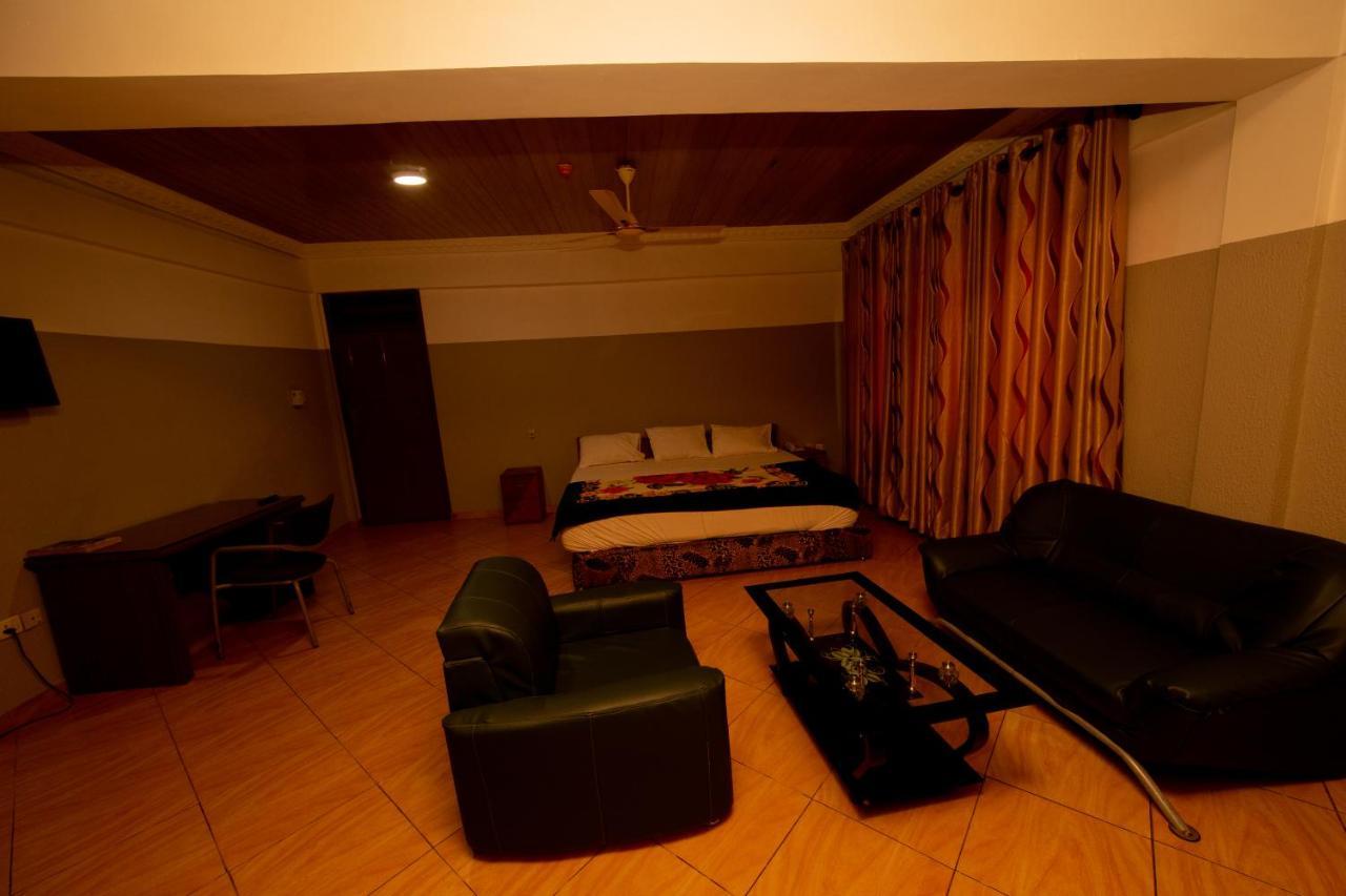 Pemicsa Hotel Accra Spintex Ngoại thất bức ảnh