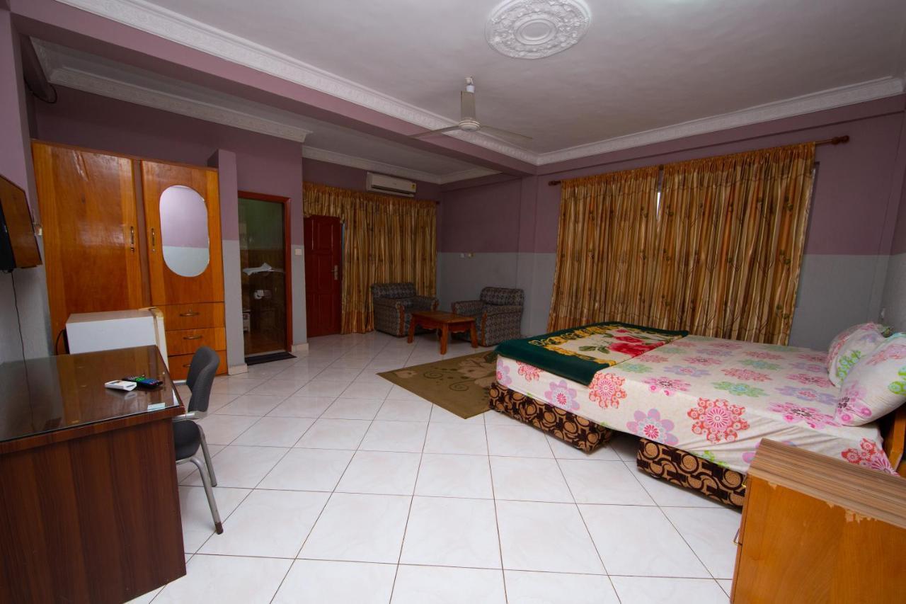 Pemicsa Hotel Accra Spintex Ngoại thất bức ảnh
