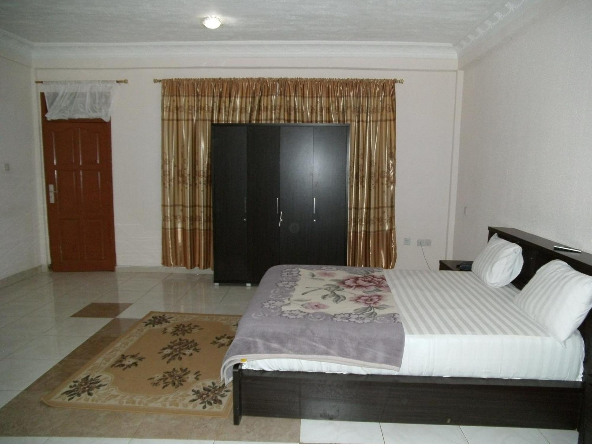 Pemicsa Hotel Accra Spintex Phòng bức ảnh