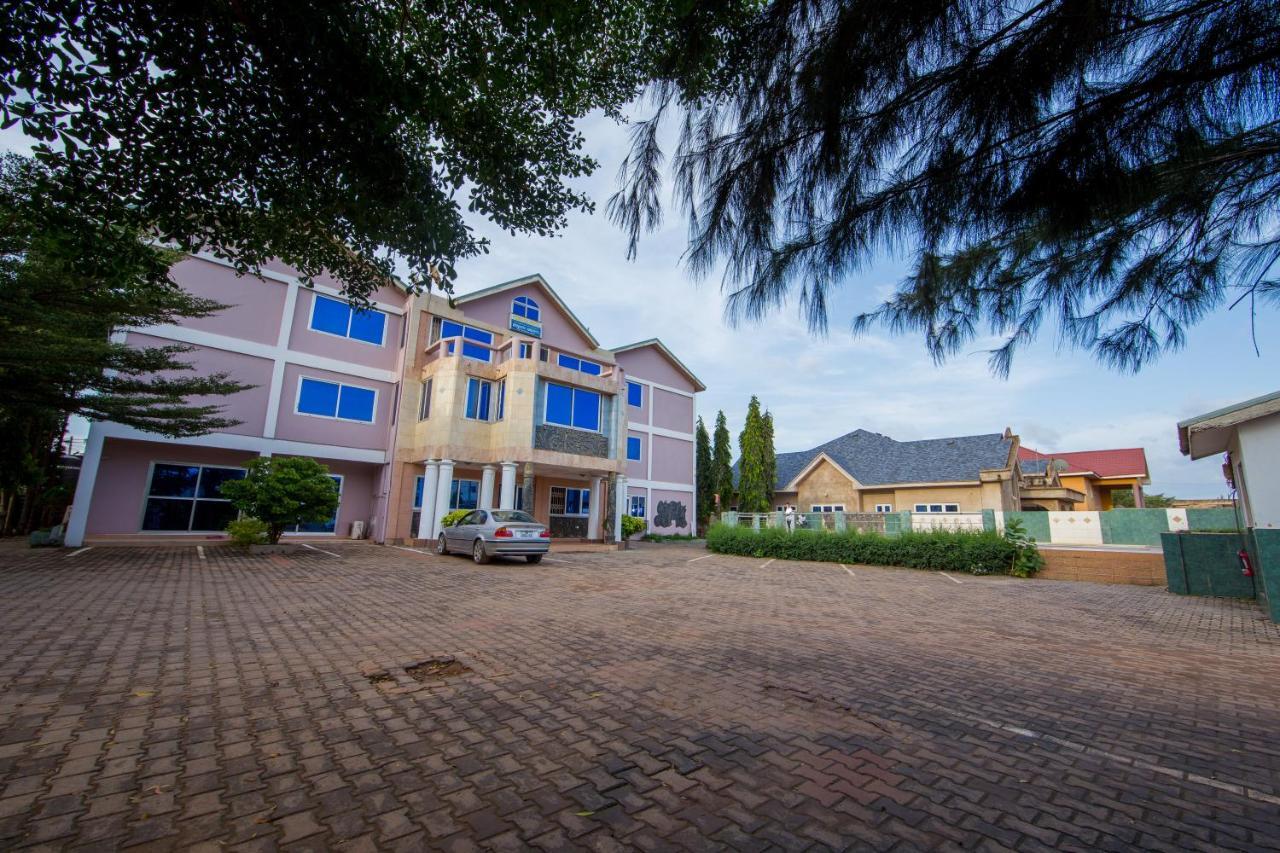 Pemicsa Hotel Accra Spintex Ngoại thất bức ảnh
