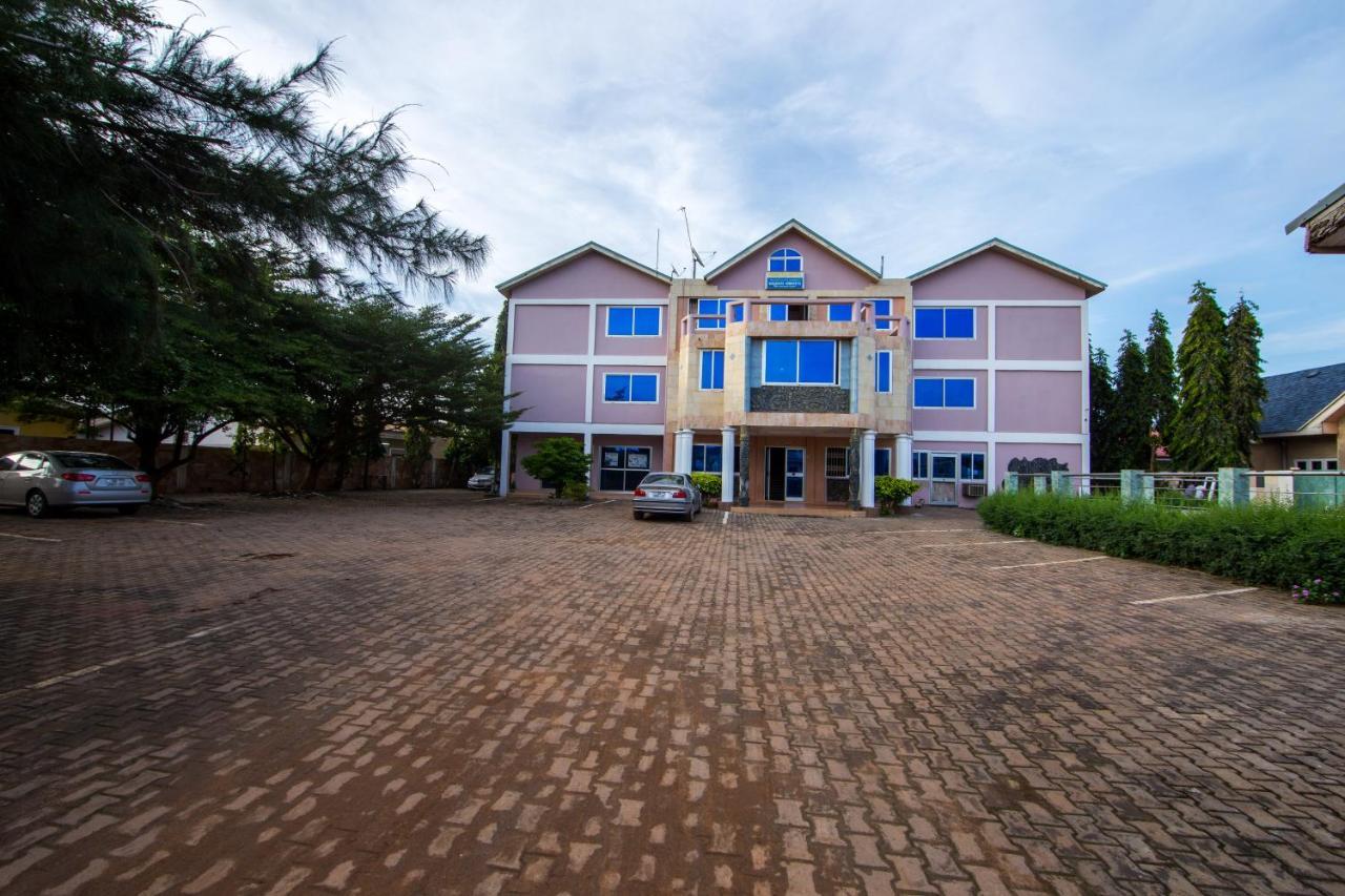 Pemicsa Hotel Accra Spintex Ngoại thất bức ảnh
