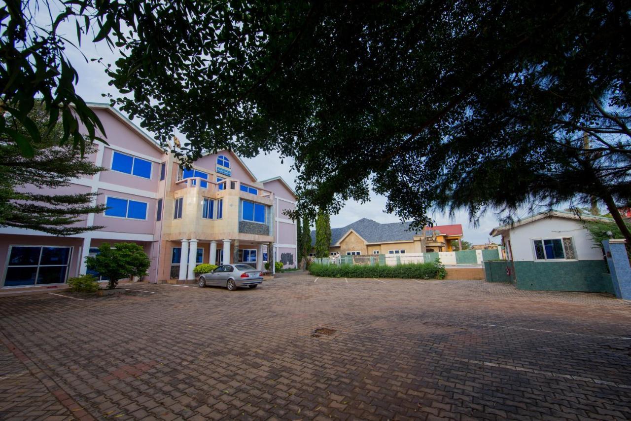 Pemicsa Hotel Accra Spintex Ngoại thất bức ảnh