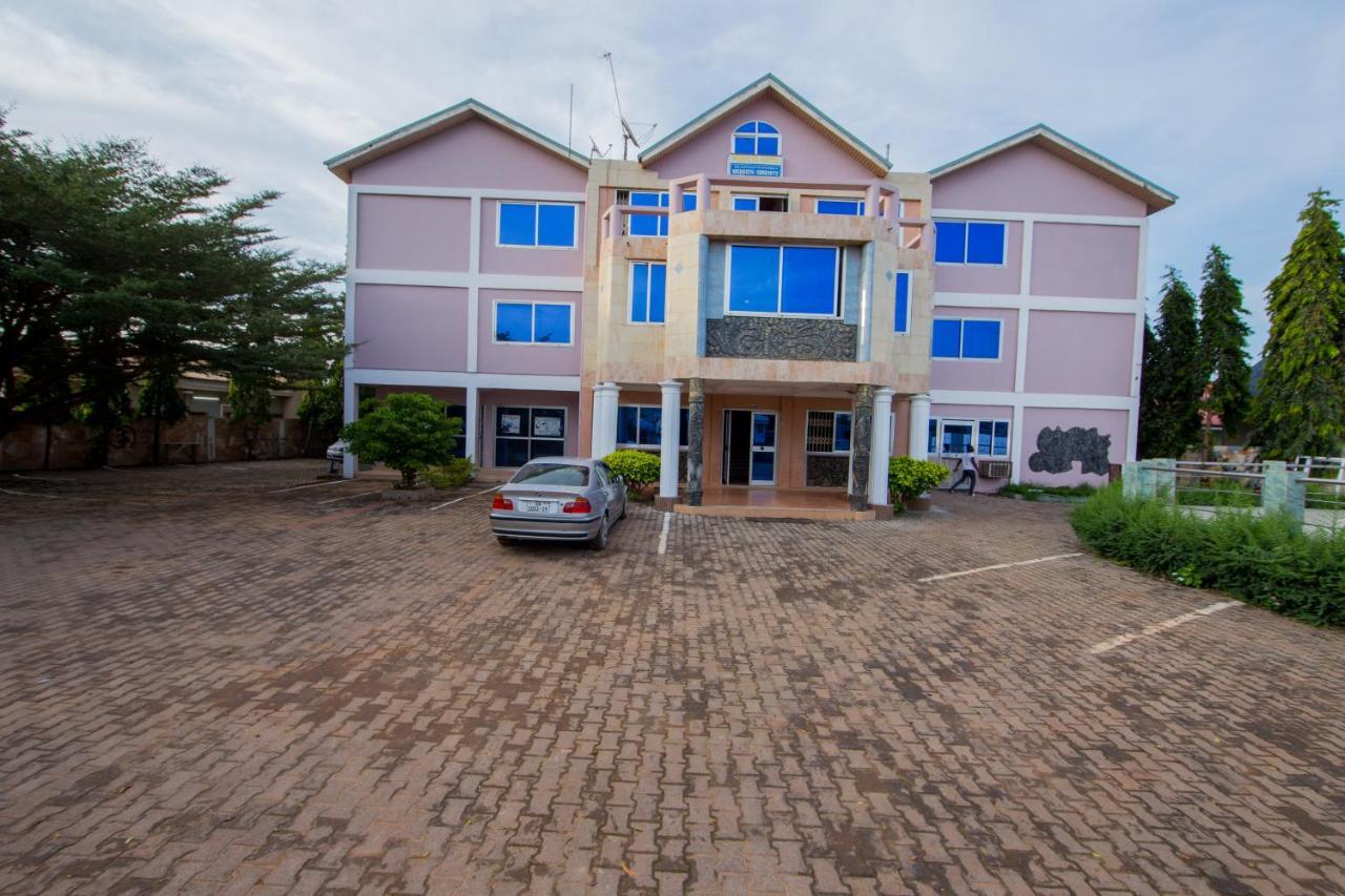 Pemicsa Hotel Accra Spintex Ngoại thất bức ảnh